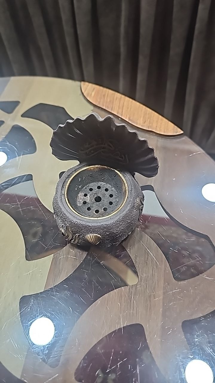 מבער קטורת בעיצוב צדפה